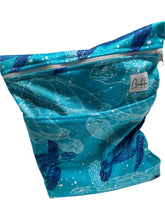 Load image into Gallery viewer, Turtles Large Wet Bag