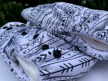 Load image into Gallery viewer, Arrows Cloth Nappy I One Size Fits Most