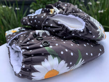Load image into Gallery viewer, Daisies Cloth Nappy I One Size Fits Most