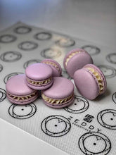 Load image into Gallery viewer, Silicone Baking Mat With Three Macaron Templates 2 Set