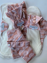 Load image into Gallery viewer, Reusable Cloth Pad Set - Trial Pack