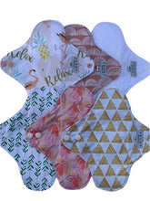 Load image into Gallery viewer, Reusable Cloth Pad Set - Trial Pack